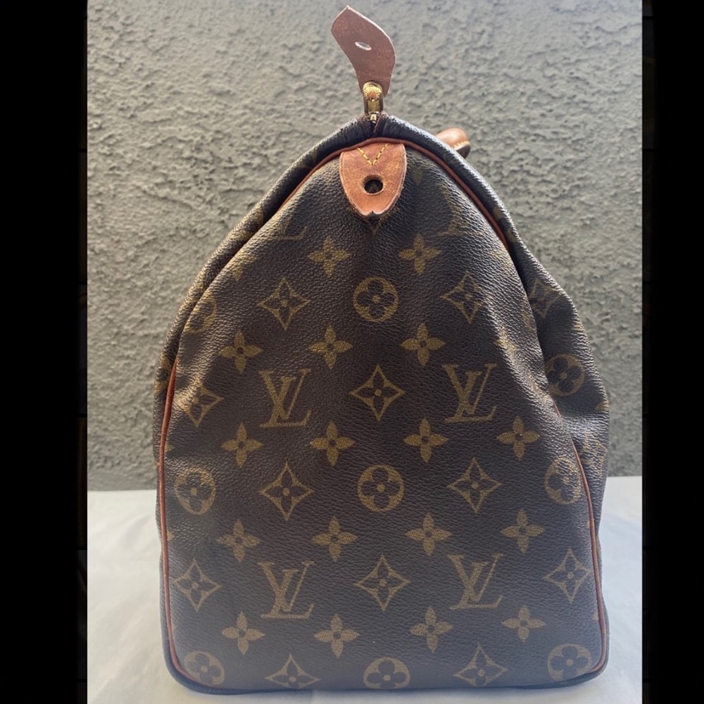 AUTH Vintage Louis Vuitton speedy 40✨ - Picture 4 of 17